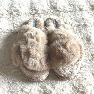 Old Navy Womens Tan Faux Fur Crisscross Slide Slippers Size Large 9-10 NEW